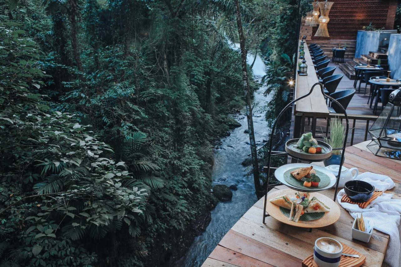 The Sebali Resort 우붓 외부 사진 The restaurant at the resort
